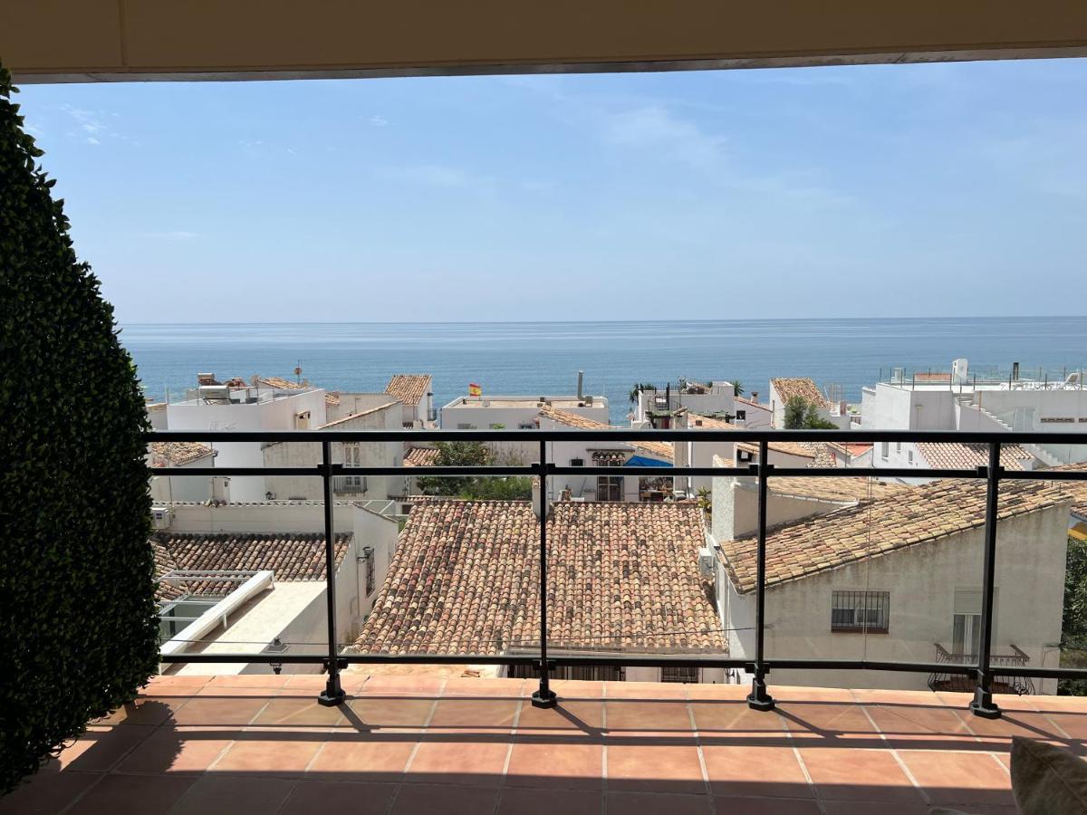 Breathtaking Sea View Apartment เอสเตโปนา ภายนอก รูปภาพ