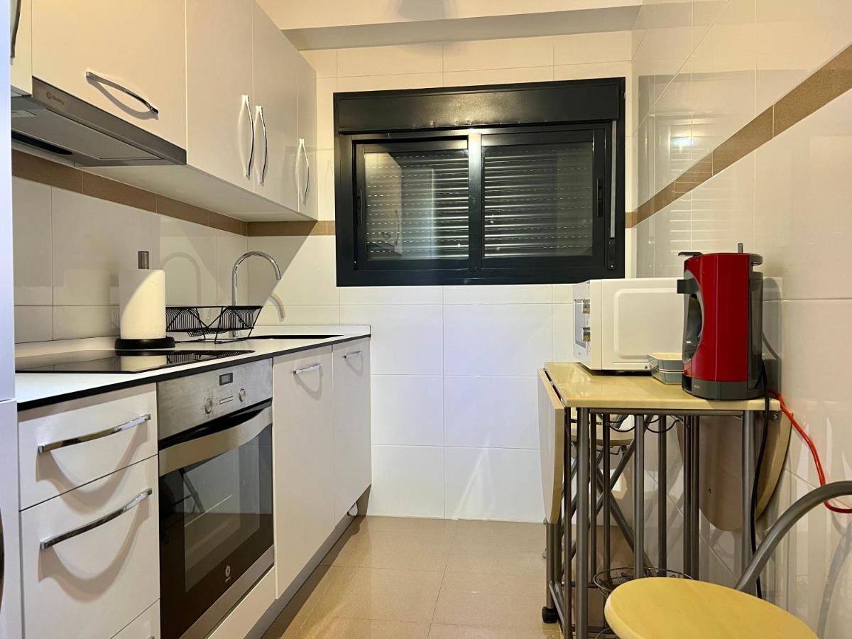 Breathtaking Sea View Apartment เอสเตโปนา ภายนอก รูปภาพ